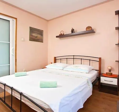 Apartman Lucy
