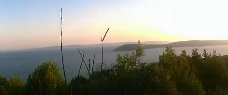 스튜디오 루시 *